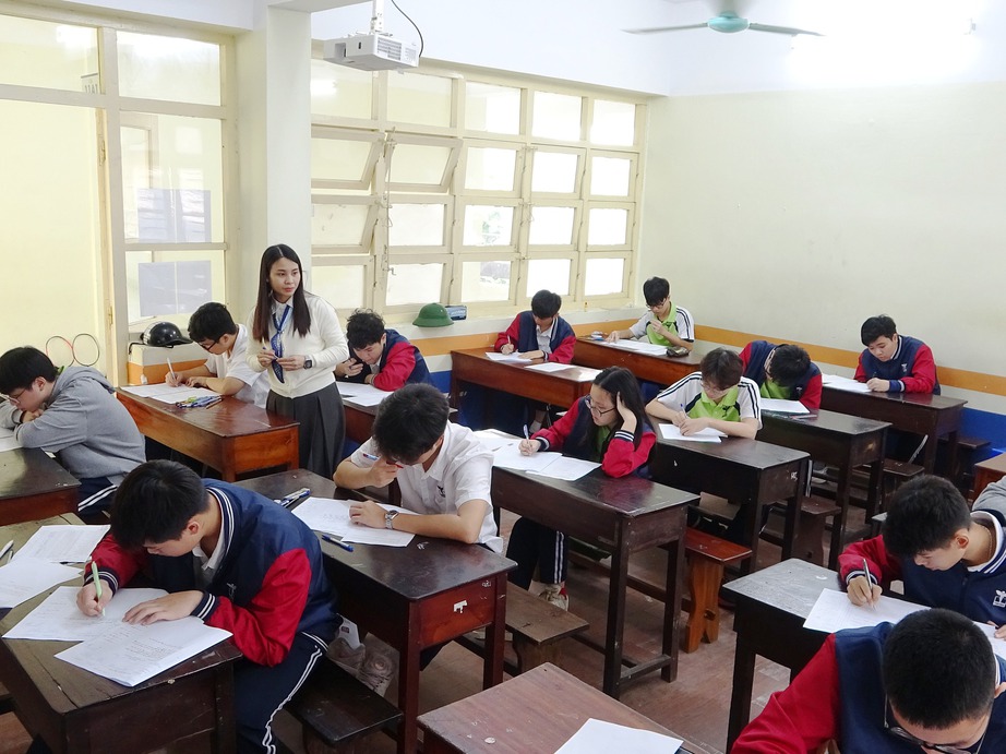 H&agrave; Nội nhận đăng k&yacute; x&eacute;t tuyển lớp 10 trường tư thục từ 20/4- Ảnh 1.