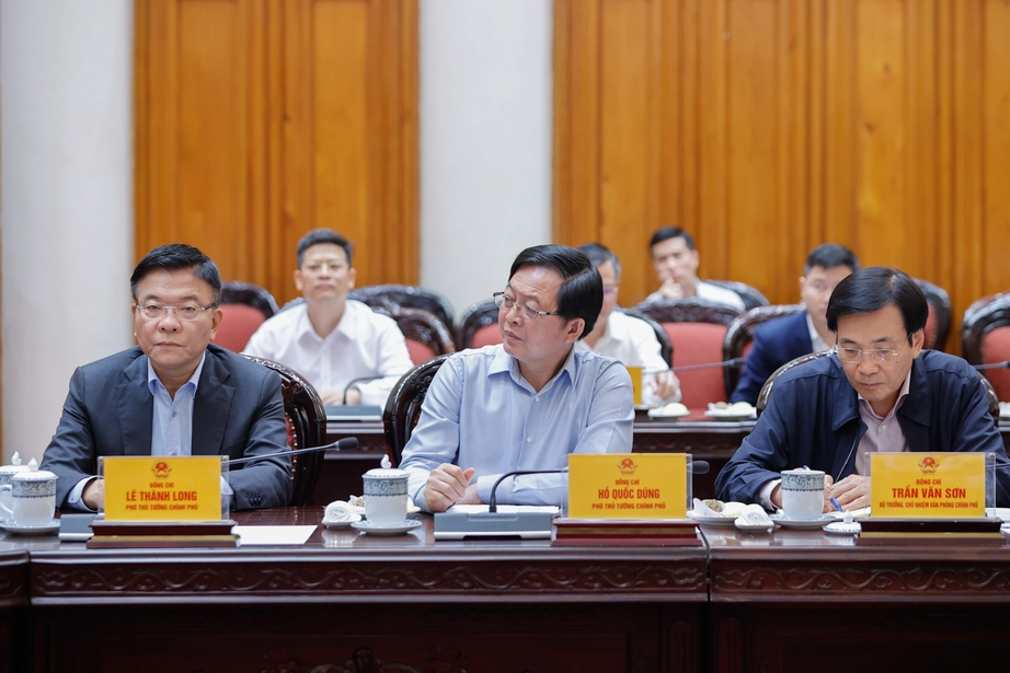 Bảo đảm tiến độ, n&acirc;ng cao chất lượng c&aacute;c dự &aacute;n đường sắt, cương quyết ph&ograve;ng chống ti&ecirc;u cực- Ảnh 5.