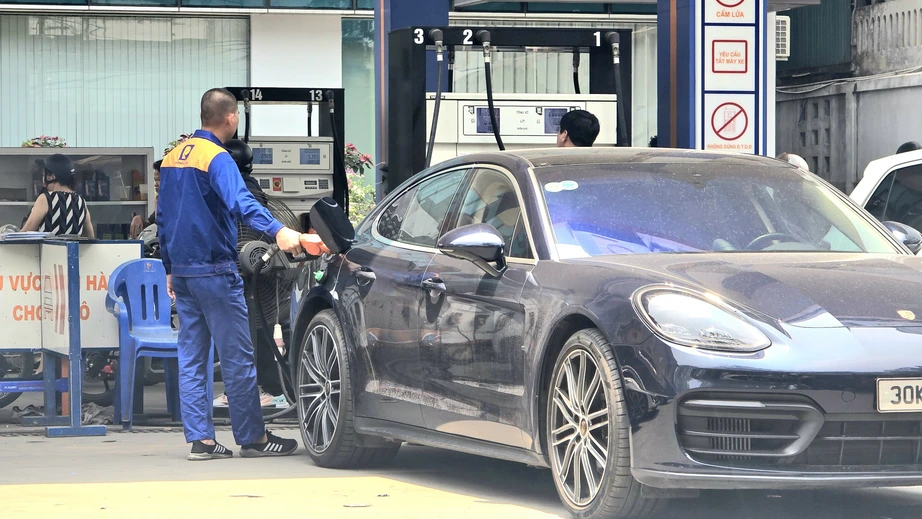 Phương án mới về điều hành giá xăng dầu- Ảnh 1. Phương án mới về điều hành giá xăng dầu- Ảnh 1.