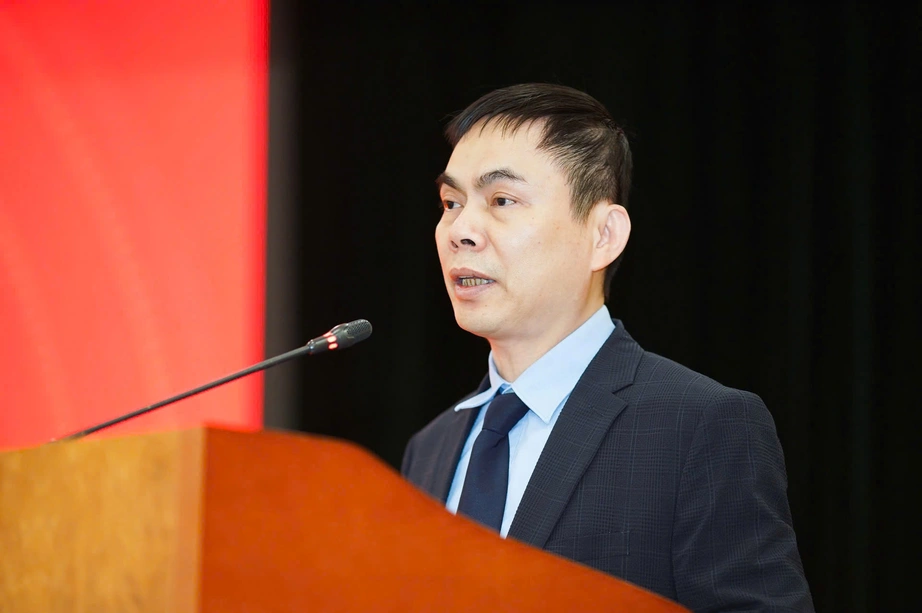 Từ bị động sang chủ động: Giữ vững mạch máu giao thông trước thiên tai- Ảnh 2. Từ bị động sang chủ động: Giữ vững mạch máu giao thông trước thiên tai- Ảnh 2.