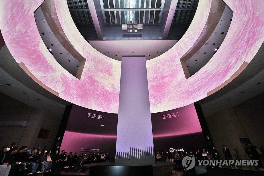 “Deadline” phá kỷ lục, Blackpink được báo Mỹ ca ngợi đã "trở lại đỉnh cao"- Ảnh 2. “Deadline” phá kỷ lục, Blackpink được báo Mỹ ca ngợi đã "trở lại đỉnh cao"- Ảnh 2.