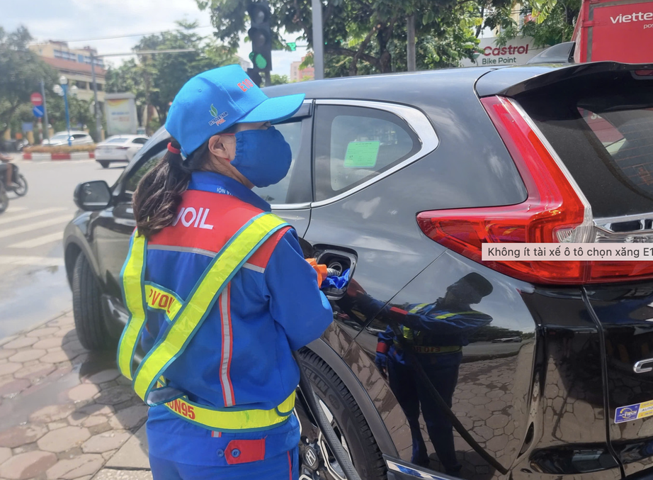 Lo lặp lại khủng hoảng 2022, doanh nghiệp xăng dầu kiến nghị đổi c&aacute;ch điều h&agrave;nh gi&aacute;- Ảnh 2.