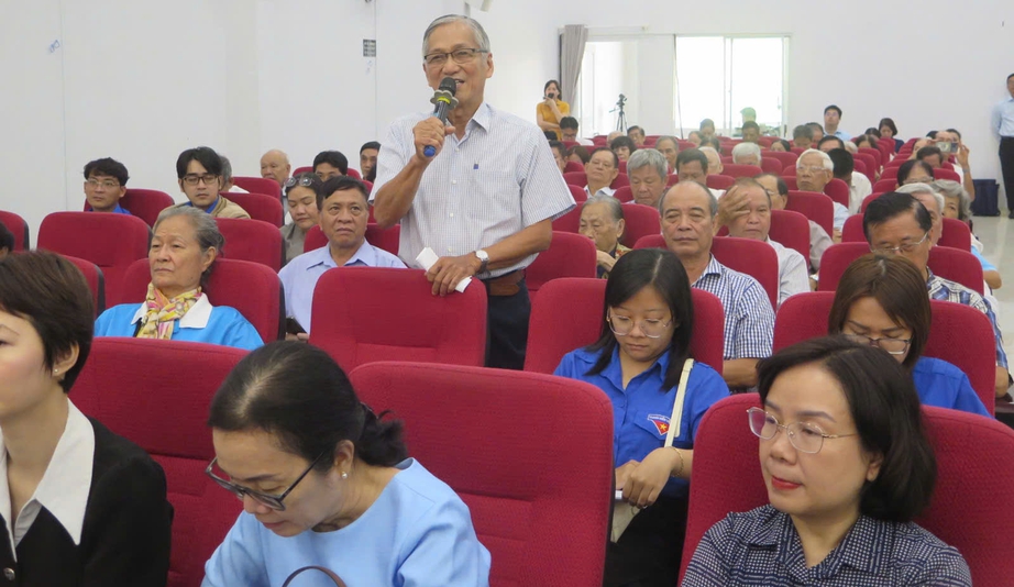 B&iacute; thư Trần Lưu Quang: TP.HCM kh&ocirc;ng chỉ l&agrave;m kinh tế, phải ph&aacute;t triển văn h&oacute;a- Ảnh 3.