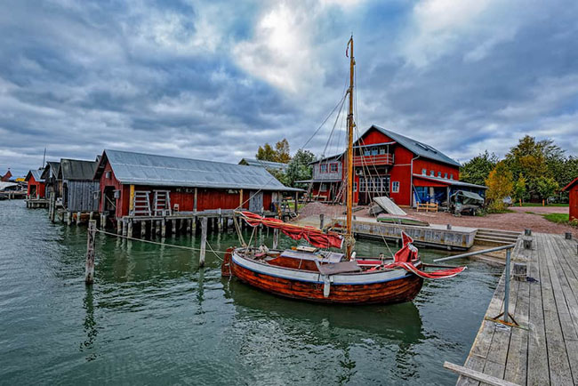 12. Mariehamn là nơi có vẻ đẹp tráng lệ. Khách du lịch thích thú khi đến thăm thị trấn này vì có thể dễ dàng đi từ đầu này đến đầu kia.