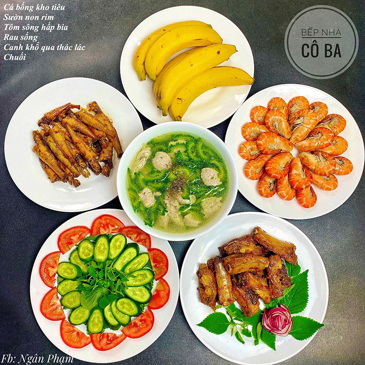 3. Cũng như bao người khác, ban đầu cô tập trung học hành, có một sự nghiệp riêng cho mình thay vì vào nấu nấu nướng mỗi ngày.