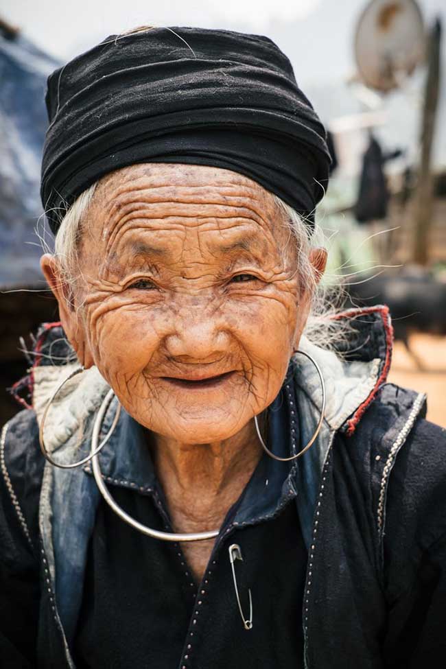3. Anh đã ghé thăm các thành phố lớn như: Hồ Chí Minh, Hà Nội, Cần Thơ, Hội An… Thông qua chuyến đi này, anh đã chụp rất nhiều bức ảnh để tạo ra một blog du lịch hấp dẫn.