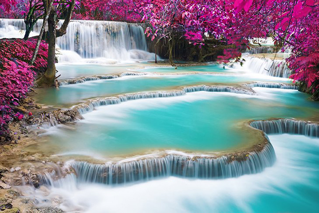 Luang Prabang, Lào: Luang Prabang và 33 ngôi làng xung quanh nó là một phần của di sản thế giới được UNESCO công nhận. Những địa điểm này là nơi có sự pha trộn đáng kinh ngạc giữa di sản văn hóa và kiến trúc Lào ấn tượng qua nhiều thế kỷ.