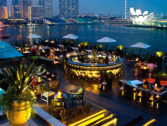 Khám phá 5 quán bar sành điệu nhất Singapore