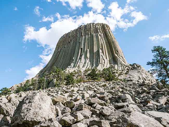 Ngày nay, đây là khu vực yêu thích dành cho những nhà leo núi chuyên nghiệp. Họ thích thử thách bản thân với những bức tường gần như thẳng đứng. Ngoại trừ tháng 6, tháng linh thiêng dành cho các nghi lễ của những bộ lạc bản địa, thời gian còn lại mọi người có thể tự do leo núi.