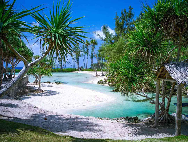 11.Vanuatu
Vanuatu được chọn là quốc gia hạnh phúc nhất hành tinh, vẫn giữ được vẻ đẹp của thiên nhiên và người dân thì tốt bụng và thân thiện.