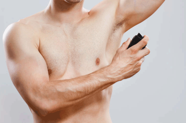 17. Lăn khử m&ugrave;i v&agrave; mồ h&ocirc;i g&acirc;y ung thư v&uacute;: Kh&ocirc;ng c&oacute; bất cứ bằng chứng khoa học cụ thể n&agrave;o chứng minh điều n&agrave;y.
