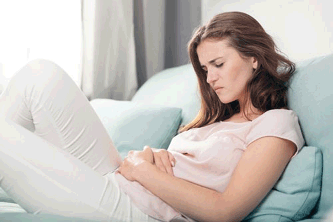 7. Massage sẽ giúp thư giãn và giảm cơn đau tức bụng một cách hiệu quả.