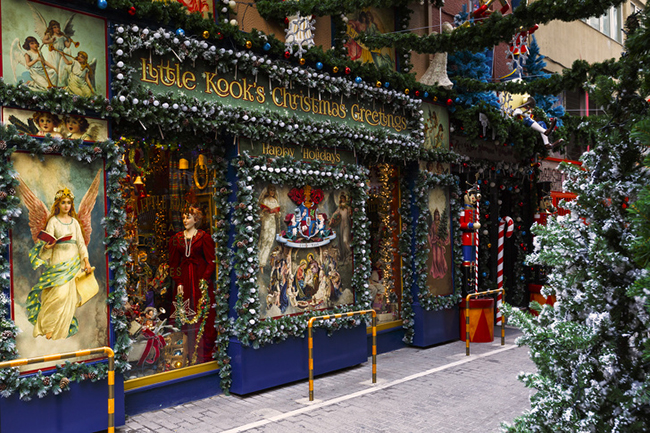 3. Athens, Hy Lạp
Không có nhiều cửa hàng bánh cupcake trên thế giới hấp dẫn như Little Kook. Người dân ở đây thay đổi bánh kẹo theo mùa và du khách kéo đến đây quanh năm.