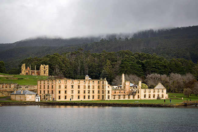 5. Port Arthur, Úc
Hiện có nhiều tour du lịch dành cho những người thích săn ma. Trước đây nơi này từng là khu định cư của nhiều tội phạm khét tiếng vào thế kỷ 18, bây giờ trở thành một địa điểm nóng của các hoạt động huyền bí.