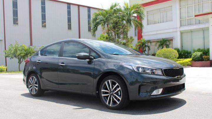 5. Kia Cerato đạt doanh số 1.189 xe trong tháng 9/2018 hiện được bán với giá từ 499 - 635 triệu đồng