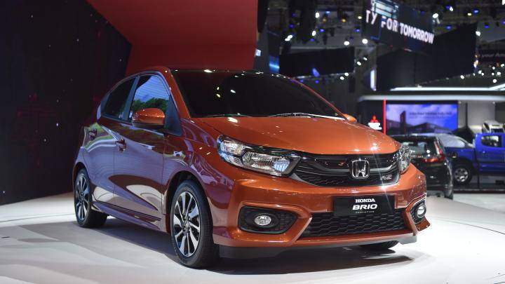 Honda Brio, tân binh mới nhất của Honda đã chính thức được hãng xe Nhật Bản trưng bày tại triển lãm ô tô Việt Nam (VMS) 2018 đang diễn ra.