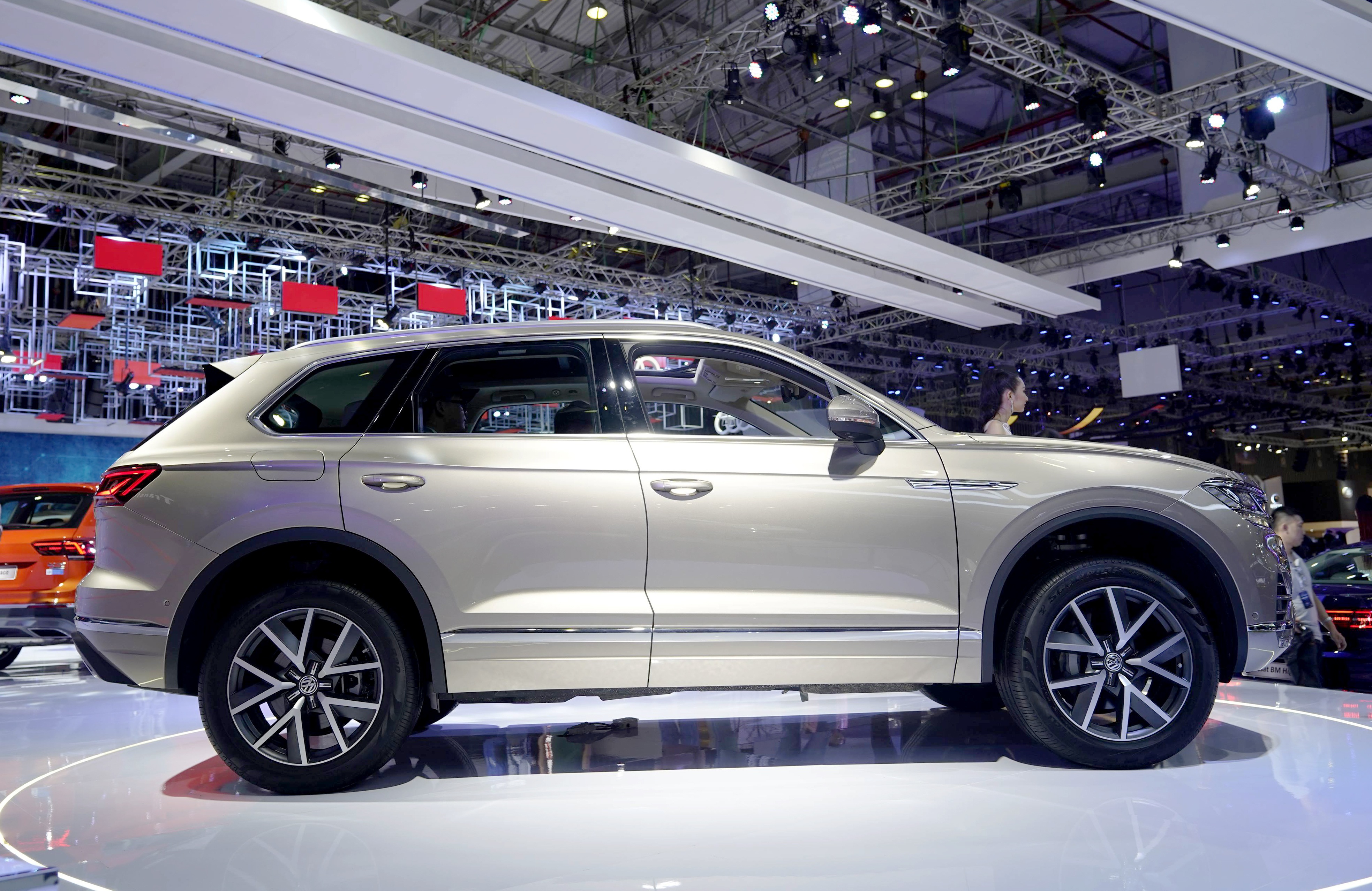 Touareg 2019 đã được Volkswagen phát triển từ nền tảng khung gầm MLB Evo