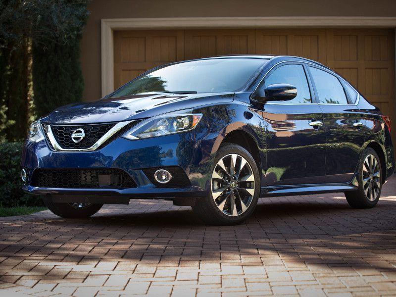 Nissan Sentra 2019 có giá bán khởi điểm từ 17.790 USD (khoảng 415 triệu đồng)