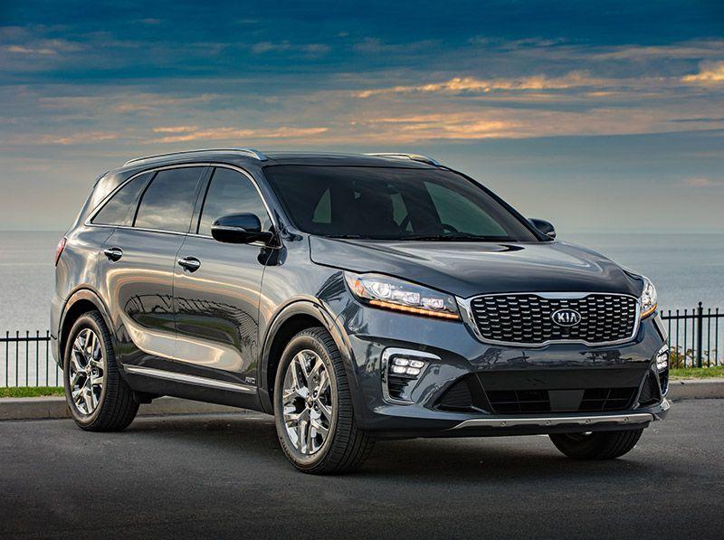 3. Kia Sorento L 2019 có mức tiêu thụ nhiên liệu 22 dặm/ gallon trong phố, 29 dặm/ gallon cao tốc và 25 dặm/ gallon đường hỗn hợp