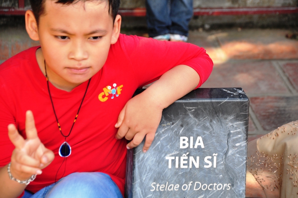Ước mơ đỗ đạt cao trong học tập là mơ ước của các cô, cậu học sinh.