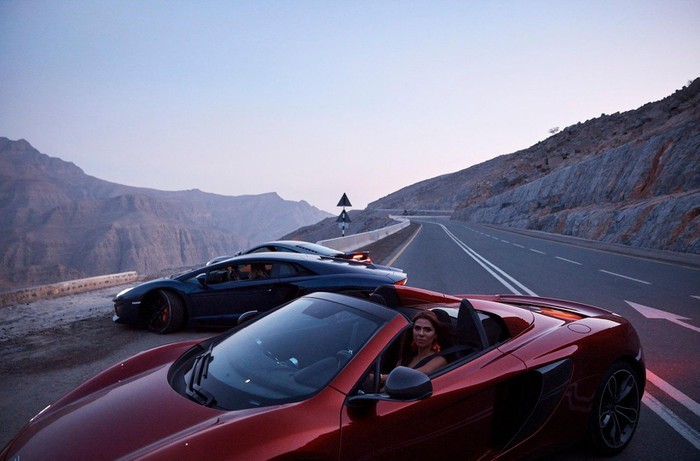 Tháng 2/2017, McLaren đã tổ chức sự kiện lái xe dành riêng cho phái nữ tại Dubai với sự tham gia của Arabian Gazelles