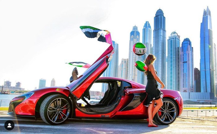 Tuy nhiên, thành viên của Arabian Gazelles khẳng định, không phải cứ ai sở hữu siêu xe cũng có thể trở thành một phần của câu lạc bộ, mà họ chỉ tuyển những nữ xế thực sự là fan hâm mộ cuồng nhiệt của siêu xe