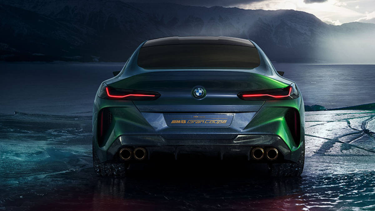 Tương tự bản coupe, sedan 8-Series Gran Coupe cũng được trang bị với hai lựa chọn động cơ khi ra mắt
