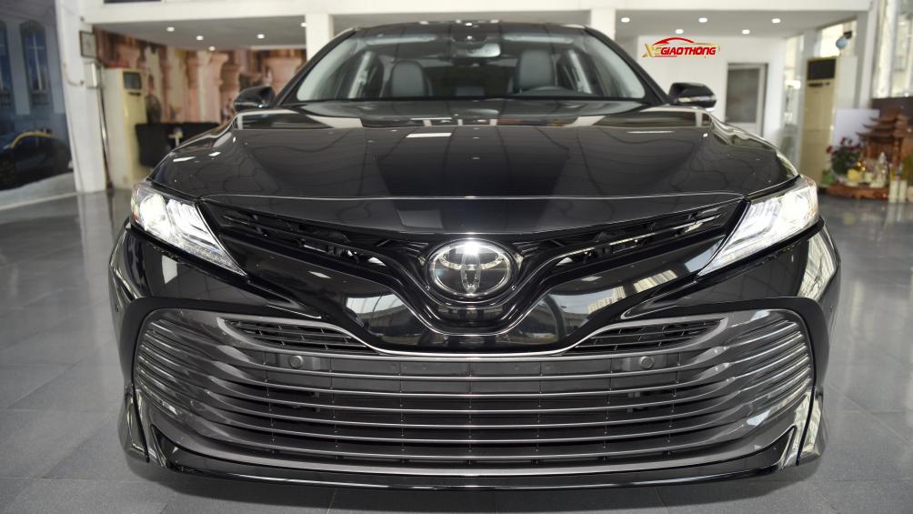 Phiên bản Camry 2019 đặc biệt này được nhập khẩu về qua đại lý tư nhân