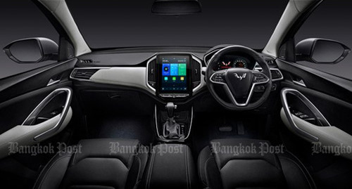 Thiết kế nội thất Captiva mới chưa được hé lộ, theo dự báo của giới truyền thông Thái Lan, về cơ bản sẽ không có nhiều khác biệt so với hai mẫu xe mang thương hiệu Trung Quốc