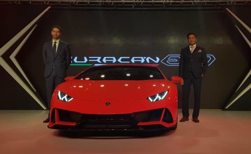 Lamborghini Huracan EVO là phiên bản mạnh nhất trong dòng xe Huracan tính tới thời điểm này