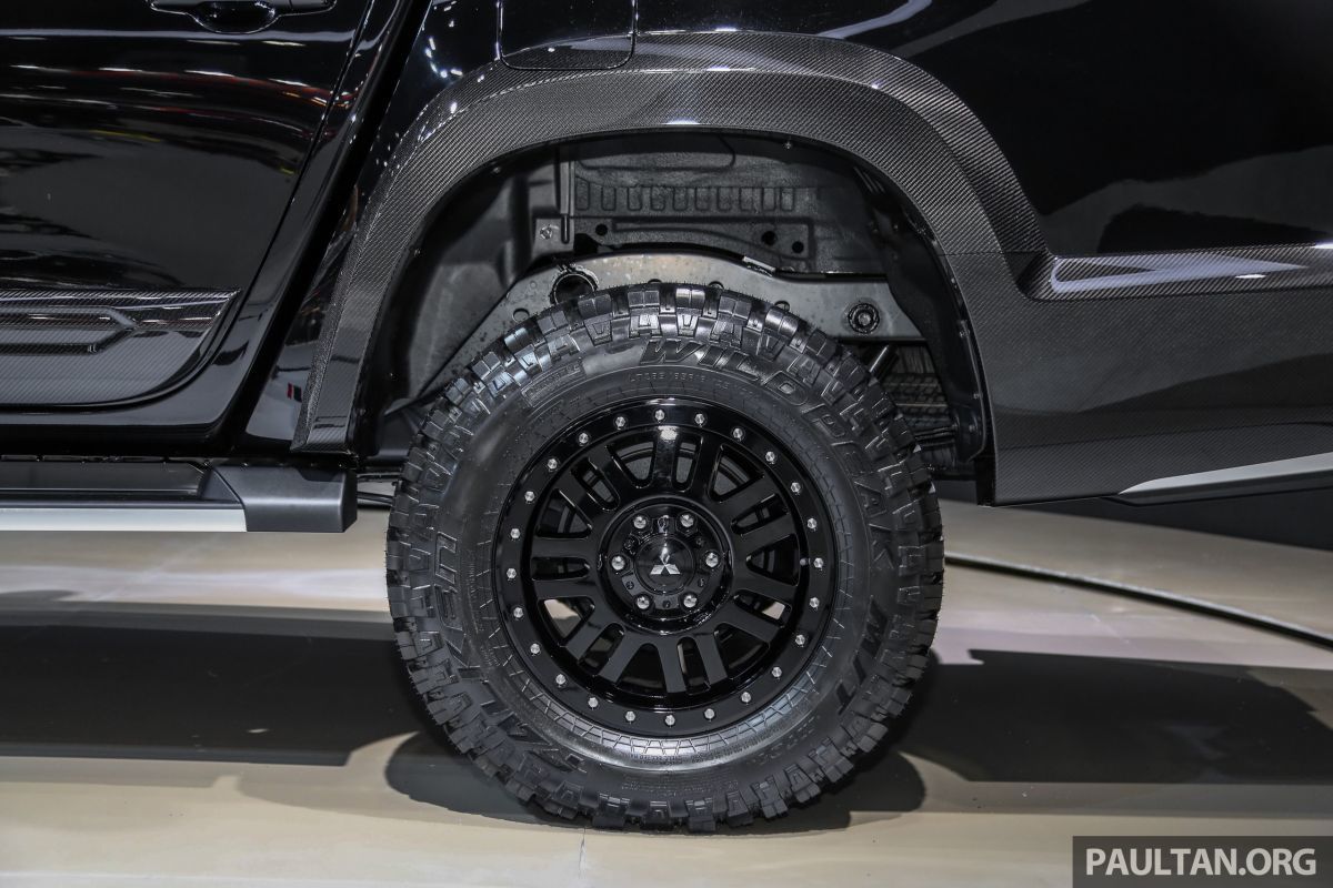 Hệ thống treo sau trên Triton Absolute 2019