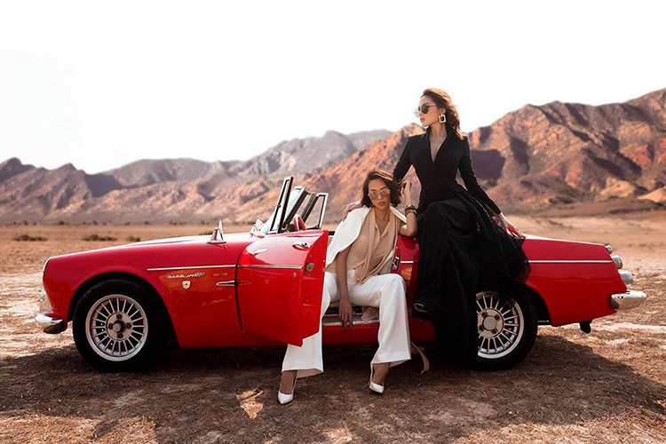 Thời gian qua, cộng đồng mạng rộ lên tin đồn Hoa hậu Kỳ Duyên (Hoa hậu Việt Nam 2014) hẹn hò với giải Đồng siêu mẫu Việt Nam 2008 - Minh Triệu. Nghi án này xuất phát từ việc cả hai đi du lịch cùng nhau, chụp ảnh thân mật, đặc biệt là tần suất mặc đồ đôi dày đặc thời gian qua