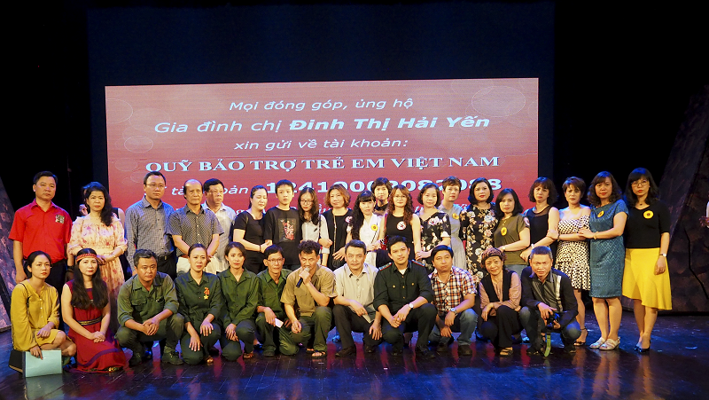 Các nghệ sĩ tham gia chương trình ngoài mong muốn hỗ trợ, giúp đỡ gia đình chị Yến cũng đều bày tỏ mong muốn lan tỏa thông điệp về an toàn giao thông.
