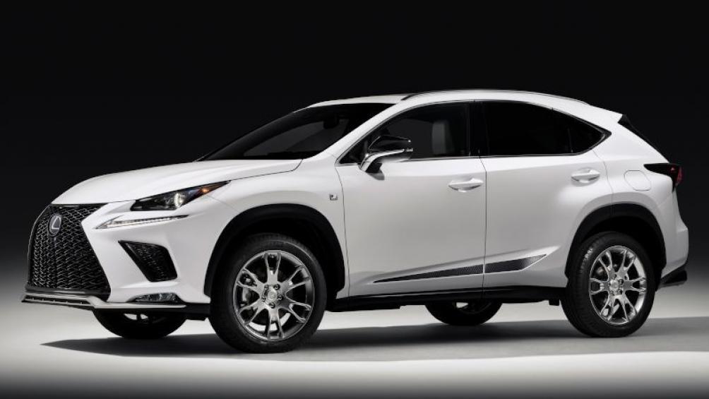 Lexus NX 2019 có giá bán từ 36.485 USD (khoảng 844 triệu đồng). Tại Việt Nam, Lexus NX300 có giá 2,51 tỷ đồng.