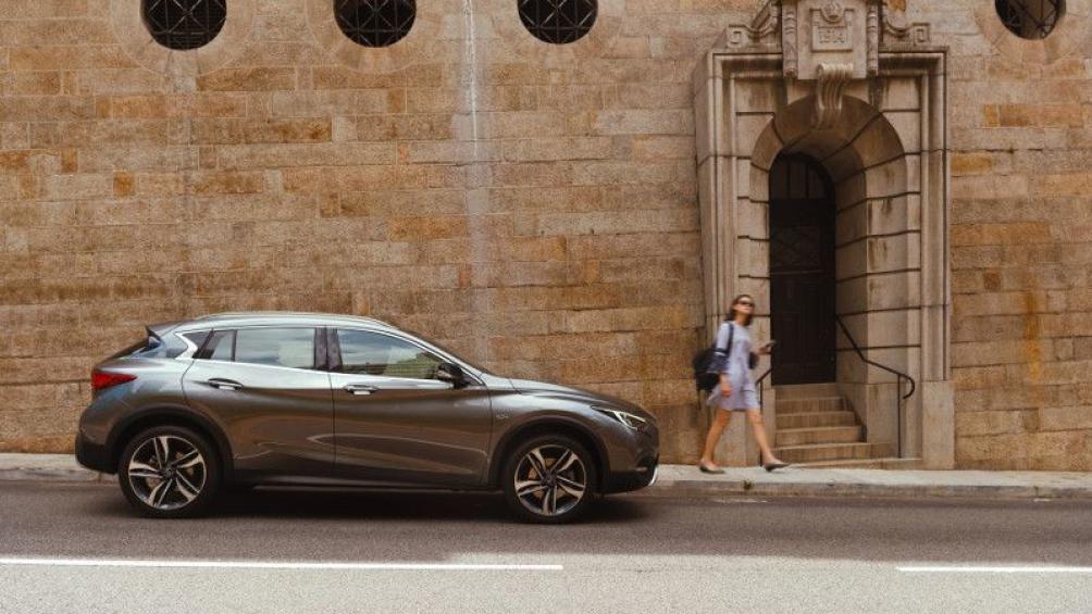 Infiniti QX30 2019 có giá bán từ 30.150 USD (khoảng 698 triệu đồng).