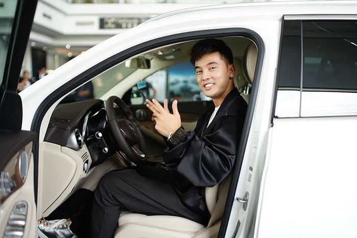 Mercedes-Benz GLC 250 4Matic mới vẫn có các chế độ lái gồm Comfort, Eco, Sport, Sport+ và Individual