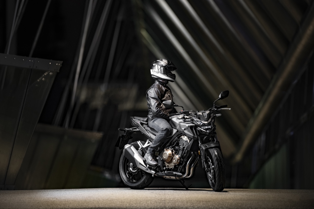 CB500F 2019 sở hữu bộ khung xe dạng kim cương khỏe và nhẹ được tinh chỉnh độ linh hoạt mang lại phản hồi tốt hơn cho xe trong các điều kiện vận hành khác nhau