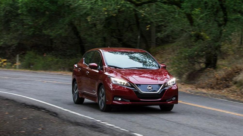 Nissan Leaf 2019 có giá bán khởi điểm tại Mỹ từ 29.990 USD (khoảng 700 triệu đồng)