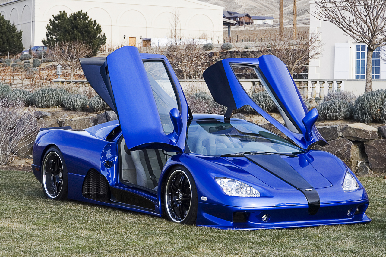 SSC Ultimate Aero, còn được gọi Shelby SuperCars (SSC) là chiếc xe sản xuất nhanh nhất đạt tốc độ ấn tượng 412 km/h vào năm 2007