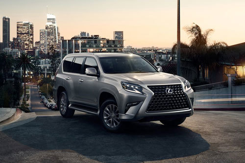 Ngoại hình của Lexus GX 460 2020 vẫn sở hữu vẻ hầm hố giống như thế hệ tiền nhiệm