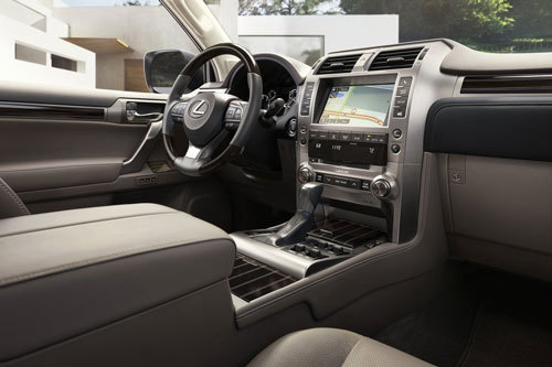 Mẫu SUV này được trang bị hệ thống vi sai chống trượt