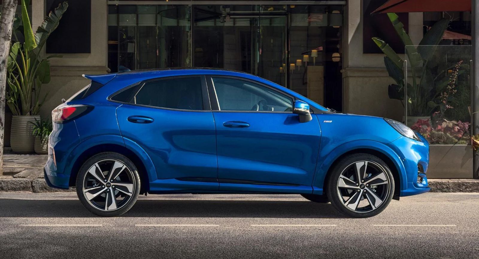 Một lựa chọn máy dầu diesel được cho rằng sẽ ra mắt sau, dù sử dụng động cơ nào, Puma 2020 cũng sẽ ghép nối với dẫn động cầu trước, không có tùy chọn bốn bánh toàn thời gian