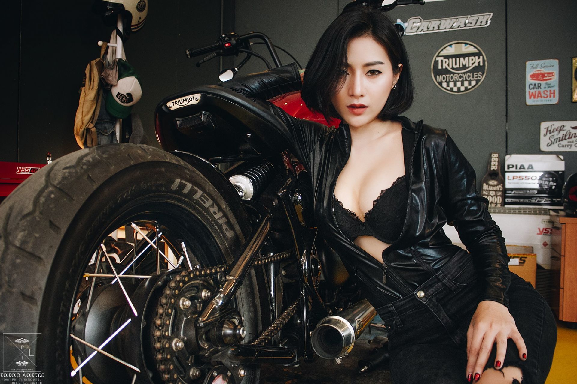 Xe có trọng lượng 228 kg, chiều cao yên ở mức thấp 690 mm. Họa tiết trên bình xăng do nghệ nhân vẽ bằng tay, dung tích 9,1 lít. Và hầu hết đều được mài dũa thủ công