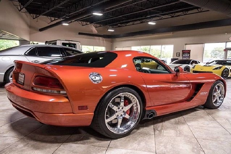 Dodge Viper