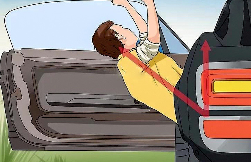 Nhảy ra theo một góc tam giác: Cách nhảy tốt nhất là nhảy theo góc tam giác khoảng 45 độ về phía trước so với đuôi xe ô tô để giúp bạn giảm tối đa quán tính cơ thể bị lao theo xe