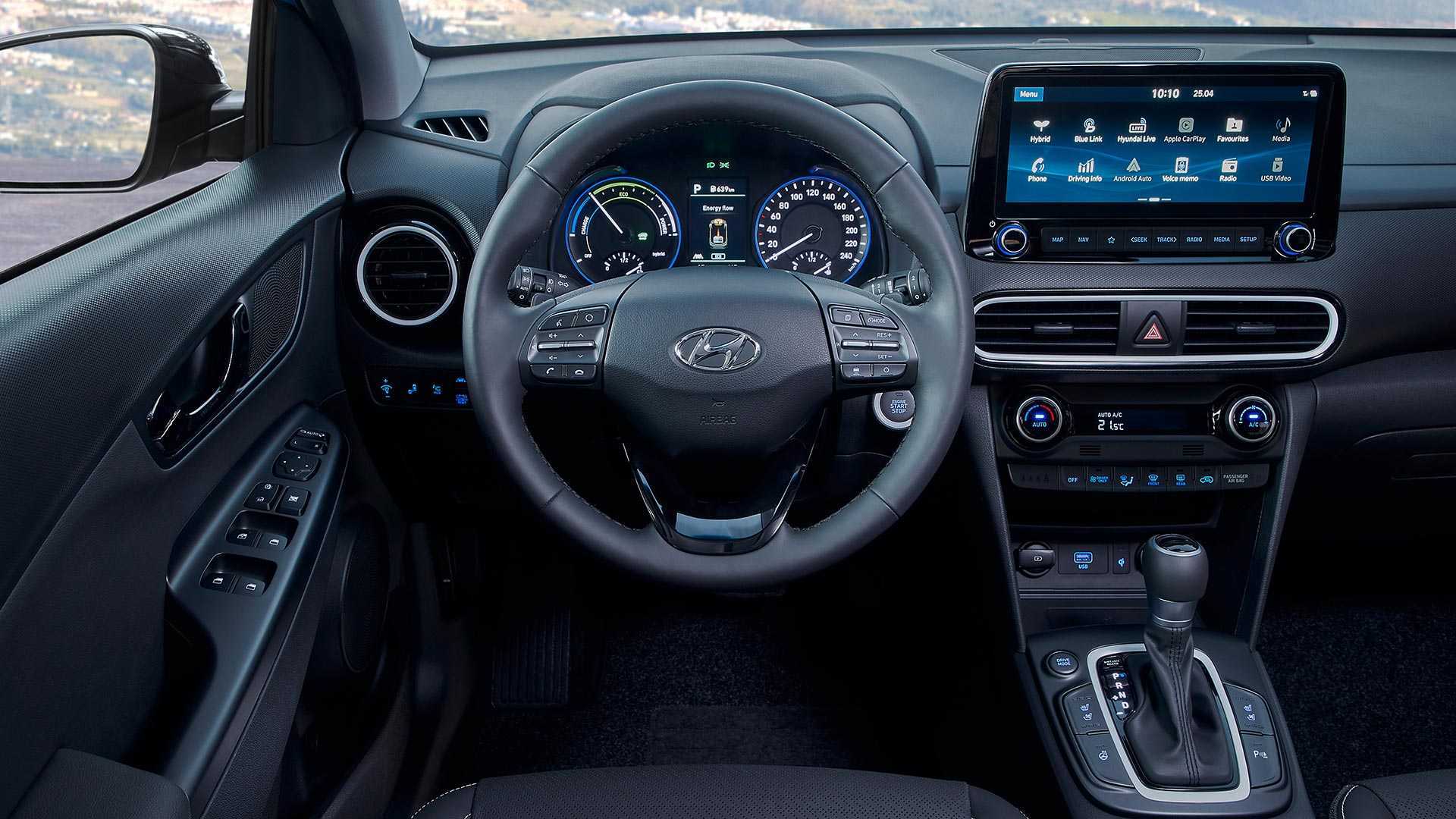 Cả hệ thống động cơ sản sinh 140 mã lực và mô-men xoắn 264 Nm. Chiếc xe này có thể đạt tốc độ từ 0 - 100km/h trong vòng 1112 giây và tốc độ tối đa là gần 160 km/h