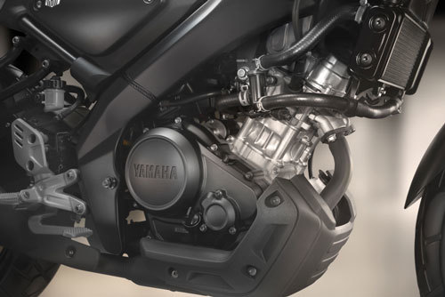 Yamaha XSR 155 2019 sử dụng động cơ SOHC 4 thì, xi lanh đơn với dung tích 155cc, làm mát bằng dung dịch, phun xăng điện tử EFI. Động cơ này sản sinh công suất tối đa 19,3 mã lực, mô-men xoắn cực đại 15 Nm, hộp số 6 cấp côn tay