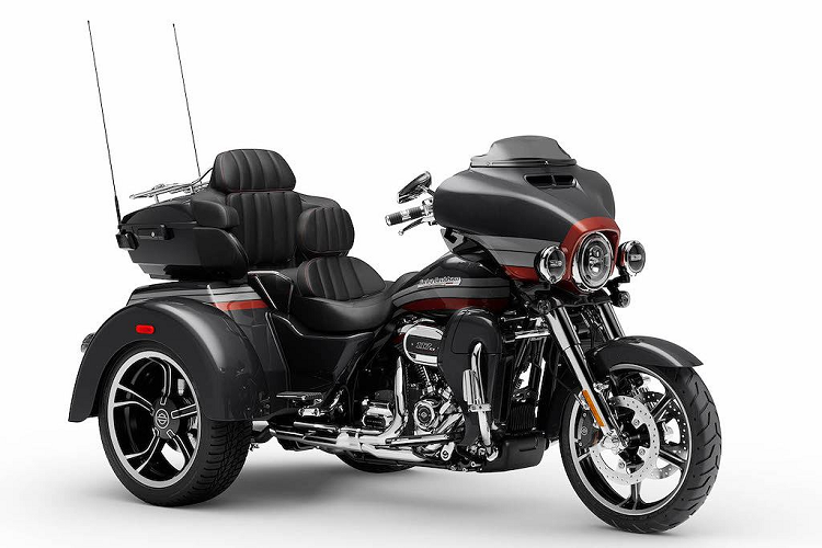 Trong khi đó, RDRS sử dụng thiết bị đo quán tính mới nhất (IMU) để điều khiển phanh ABS và hệ thống điều khiển lực kéo hoạt động biến thiên theo cua, khi tăng tốc và giảm tốc