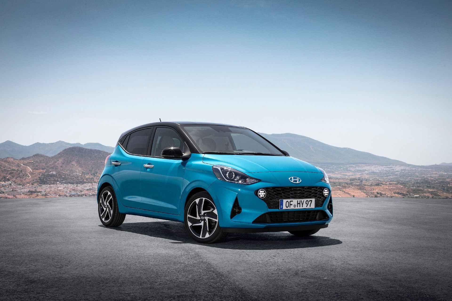 Ngoài chiều dài ngắn hơn phiên bản Grand i10 Nios ở Ấn Độ, các thiết kế tổng thể trên Hyundai i10 2020 tại châu Âu không có nhiều khác biệt