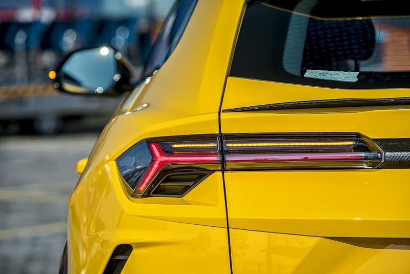 Đèn hậu được thiết kế một cách vô cùng tinh tế